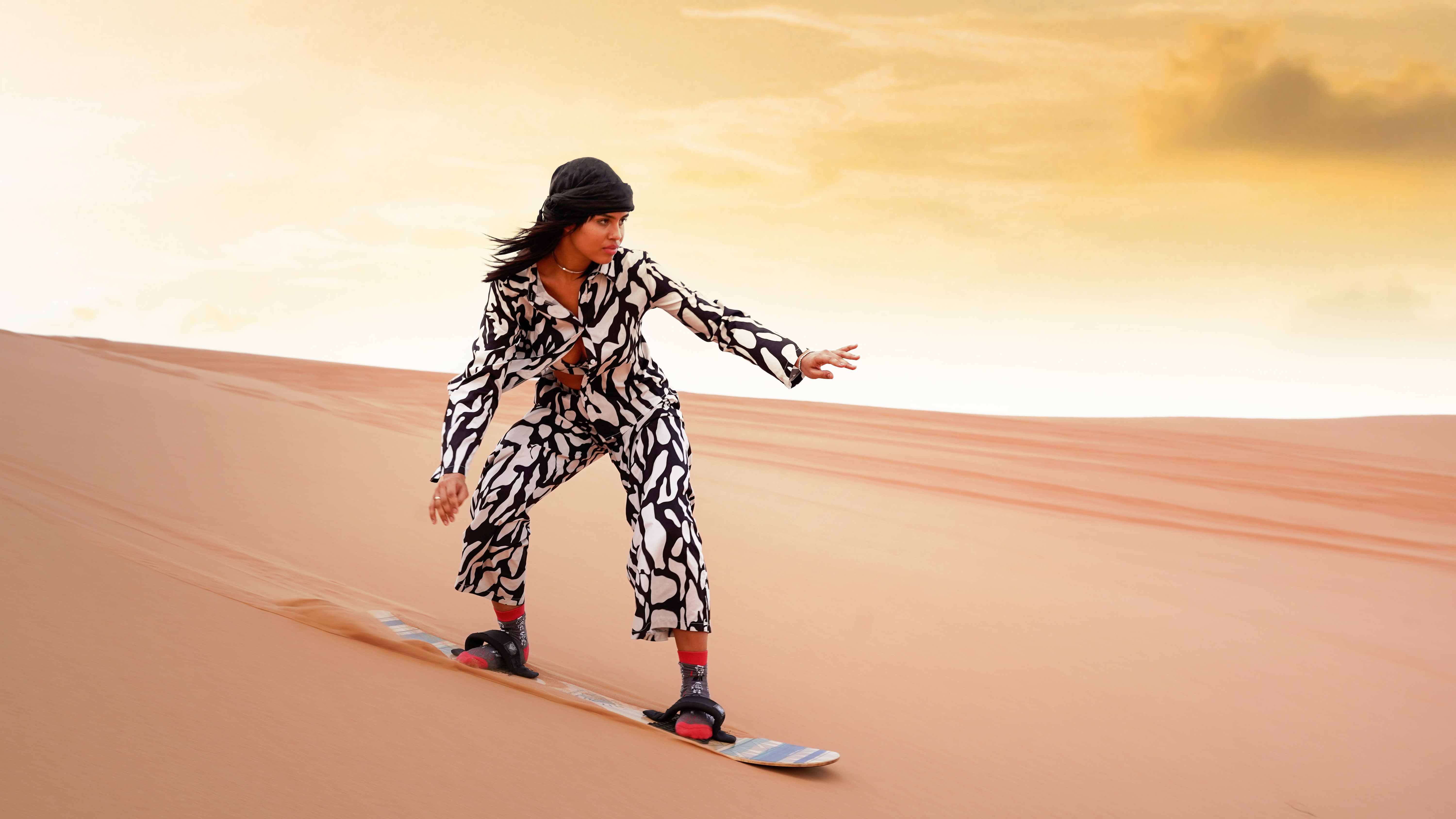 Dubai Waves & Dunes