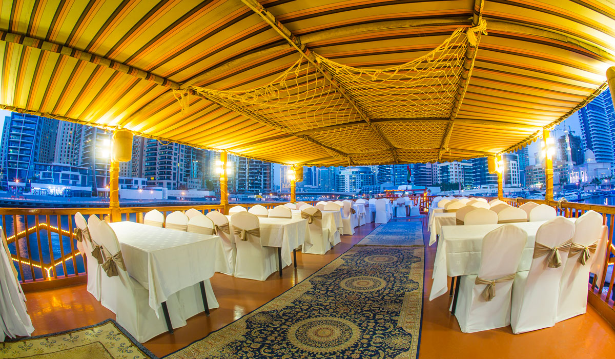 Dhow Dinner Cruise in Marina Canal with Live Entertainment